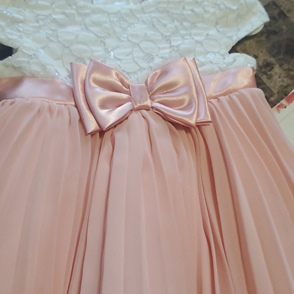 New baby girl dress - Picture 3 of 5